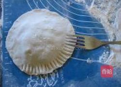 荠菜猪肉合子的做法图解6
