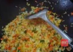 茶叶蛋炒饭的做法图解5