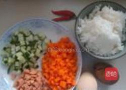 茶叶蛋炒饭的做法图解1