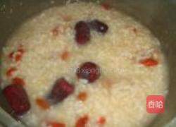 桂圆红枣稀饭的做法图解7