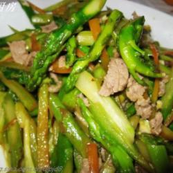 肉炒芦笋的做法[图]