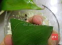 蛋黄大肉粽的做法图解10