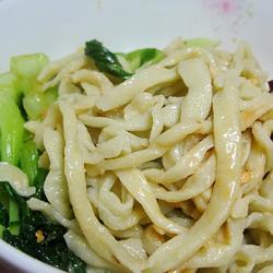 菠菜手擀面的做法[图]