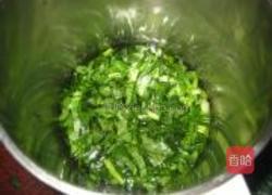 菠菜手擀面的做法图解2