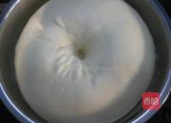 黑椒猪肉堡的做法图解1