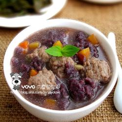 紫米疙瘩肉丸汤的做法[图]