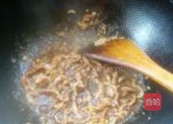 豆芽肉丝焖饼的做法图解7