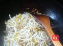 豆芽肉丝焖饼的做法图解8