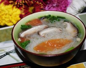 香菇番茄粉丝汤[图]