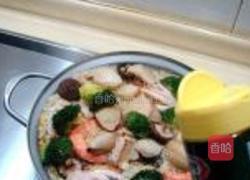 西班牙海鲜饭的做法图解13