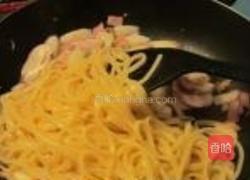 奶油鱼味芦笋意面的做法图解5