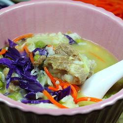 三蔬排骨豆汤饭的做法[图]