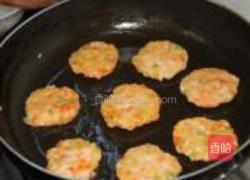 水晶虾饼的做法图解5