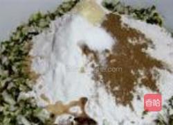 槐花麦饭的做法图解3