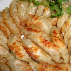 双菇馅蛤蜊式煎饺的做法[图]
