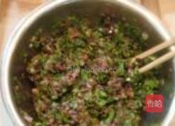 小白菜木耳翡翠饺子的做法图解8