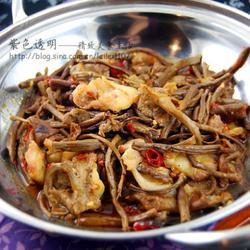 干锅茶树菇的做法[图]