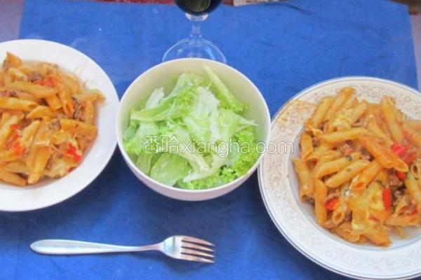 Bolognese局意面