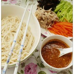鸡丝凉面的做法[图]