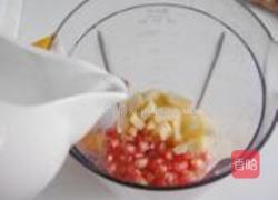 石榴苹果汁的做法图解6