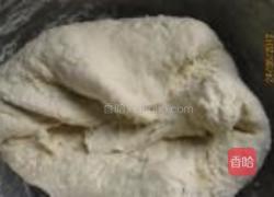 南瓜腊肉蒸包的做法图解1