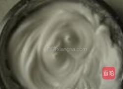 戚风蛋糕的做法图解8