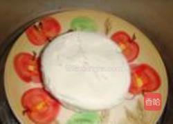 椰丝豆沙卷的做法图解3