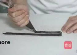 巧克力五瓣花蛋糕的做法图解6