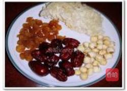 桂园莲子银耳糖水的做法图解1