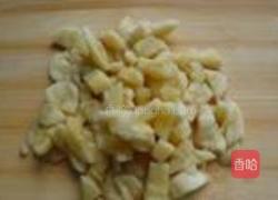 香蕉果肉玛芬的做法图解2