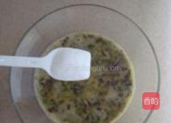 香椿蛋饼饭团的做法图解4