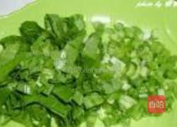 榨菜鱼丸炒饭的做法图解2