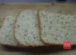自制面包糠的做法图解1