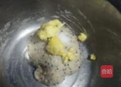 火龙果芝麻小排包的做法图解5