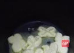 小炸弹蛋糕的做法图解1