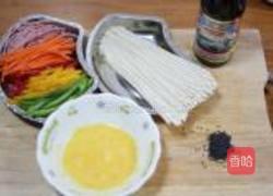 特色蚝油捞面的做法图解1