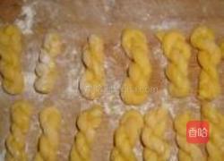 自制小麻花的做法图解4