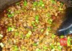 肉丁蒜苗炸酱面的做法图解7