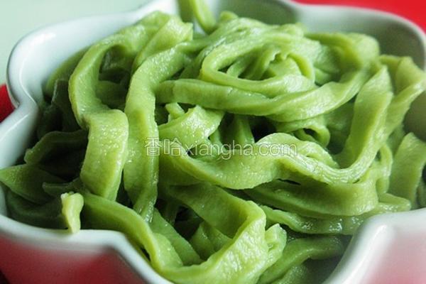 菠菜手擀面