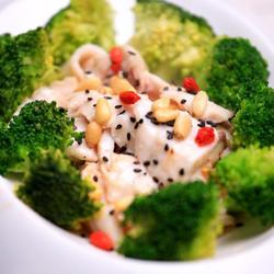 兰花芝麻鱼片的做法[图]