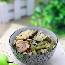 腊肉豆角焖饭的做法[图]