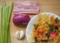 培根蝴蝶面的做法图解1