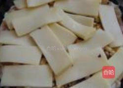 松子玉米披萨的做法图解9