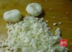 香椿煎虾饼的做法图解7