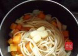 南瓜蛤蜊意面的做法图解9