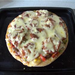 培根烤肠PIZZA的做法[图]