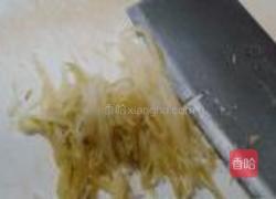 金钩榨菜香辣粉的做法图解1