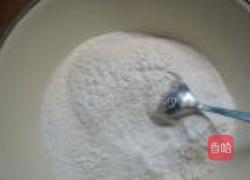 玫瑰酒酿元子汤的做法图解2