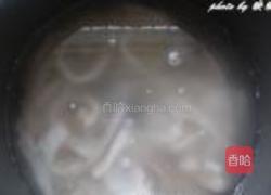 鲜鱿粥的做法图解4