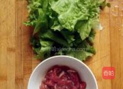 牛肉生菜炒米粉的做法图解1